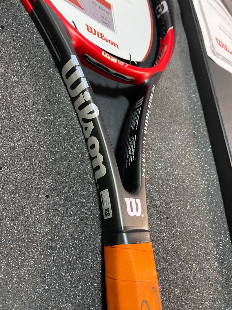 RAQUETA WILSON PRO STAFF RF 97 AUTOGRAPH