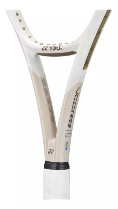 RAQUETA YONEX VCORE 100 SAND BEIGE 2024