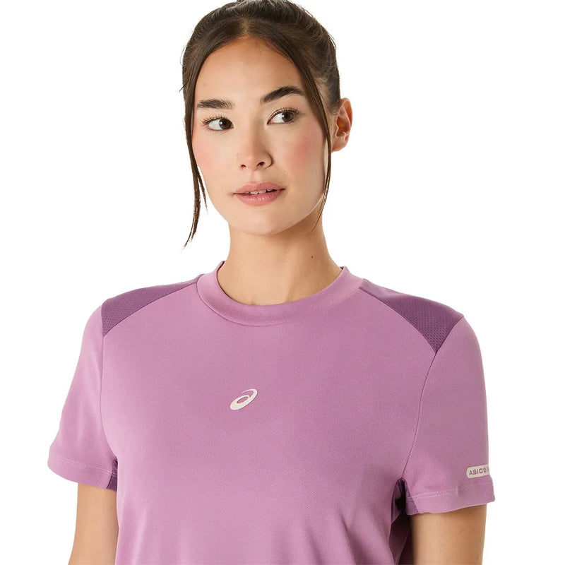 playera asics padel court ss top mujer color morado con detalles en rosa