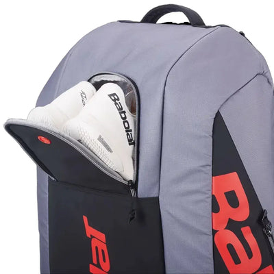 babolat rh9 off-carbon gris con tres compartimentos grandes y espacio para calzado