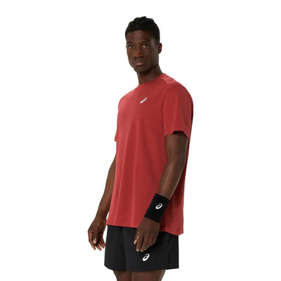 camiseta asics roja con logo blanco en pecho ropa deportiva hombre