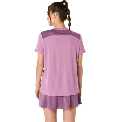 asics court ss top mujer cuello redondo color violeta para jugar padel