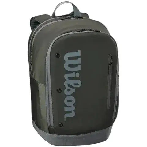 mochila wilson gris resistente con base reforzada para cancha