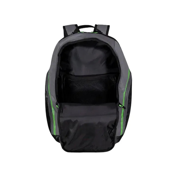 mochila wilson con espacio para raqueta tenis y ropa deportiva