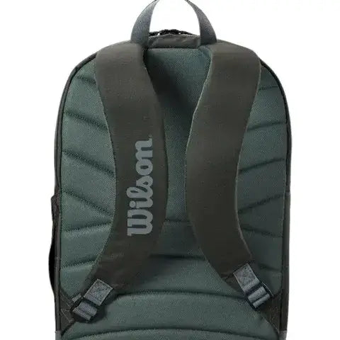 mochila wilson gris logo vertical compartimento ventilado para calzado