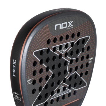 nox la10 future pala padel profesional negro gris rojo carbono 12k