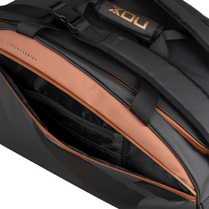 paletero padel nox luxury open con ventilación para evitar olores