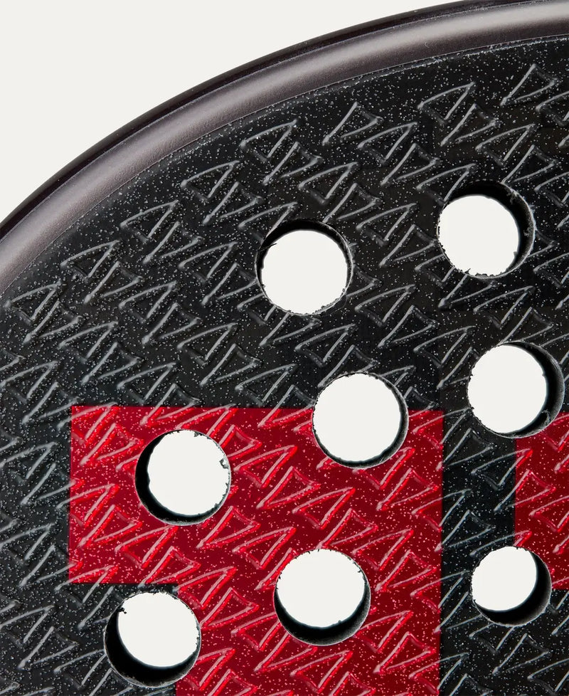 wilson bela pro 2 v3 padel alto rendimiento con superficie rugosa