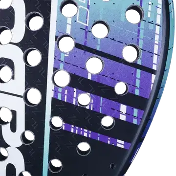 pala babolat dyna energy redonda con grip blanco y diseño perforado