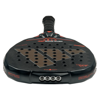 pala de padel adidas negra con logo metalbone hrd+ y detalles rojos vibrantes