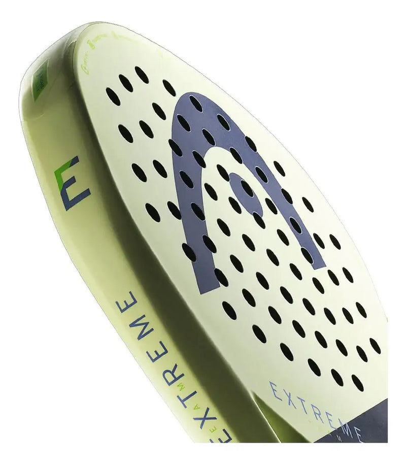 pala padel head extreme team 2025 con superficie perforada uniforme