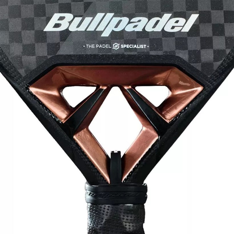 bullpadel vertex 04 2025 pala ofensiva con núcleo multieva y potencia extra